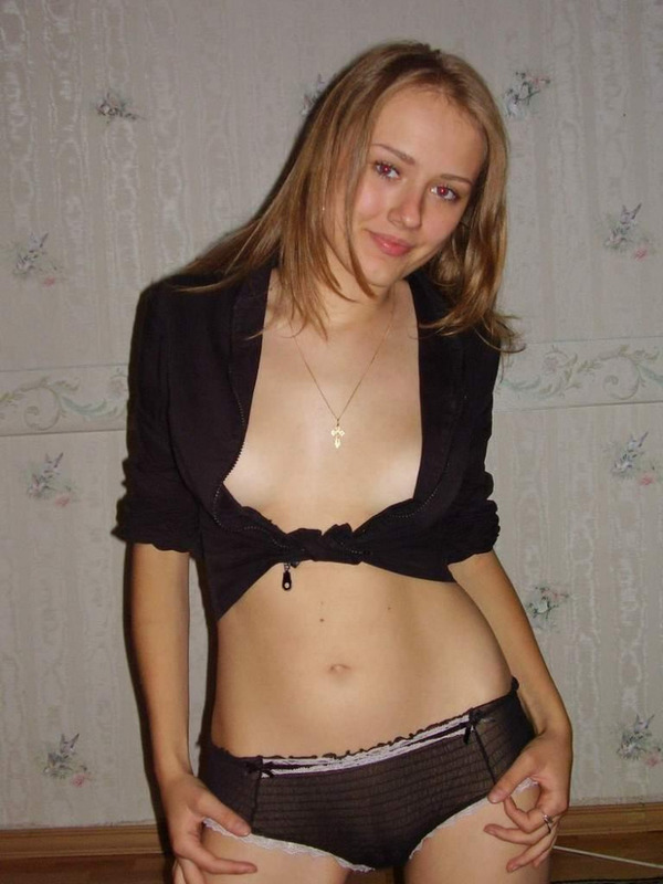 Amalia, 28 ans, Ploudalmezeau