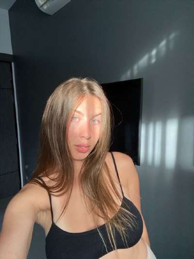 Aurore, 33 ans, Saint-Symphorien-dOzon