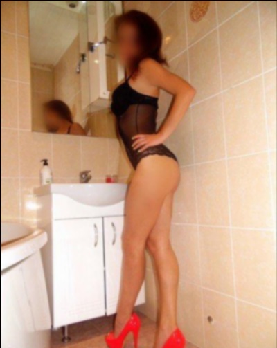 Oriana, 26 ans, Etoile-sur-Rhone